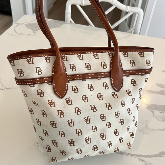 Vintage monogram DB Dooney & Bourke leather tassel detail handbag purse bag - Picture 2 of 16